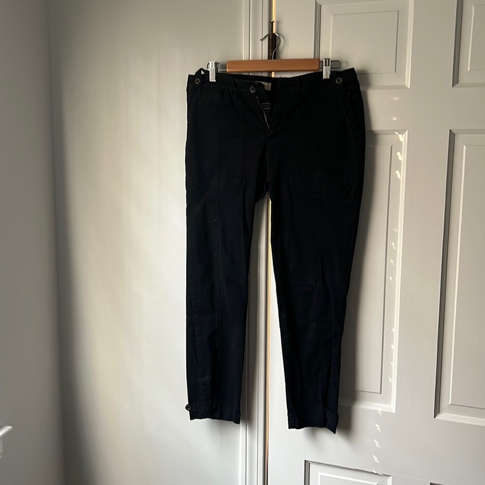 Pilcro cropped black pants - fit Hyphen